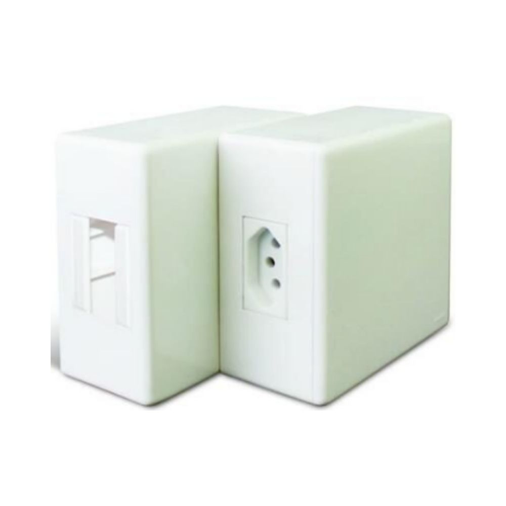 Caixa Pratika Com Tomada 2P+T+Mono Disjuntor 16A Steck